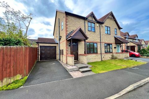 3 bedroom semi-detached house for sale, Mackintosh Court, Gilesgate, Durham