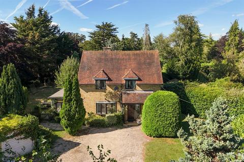 Rye Cottage Back Lane, Fryerning, Ingatestone, CM4 0HR