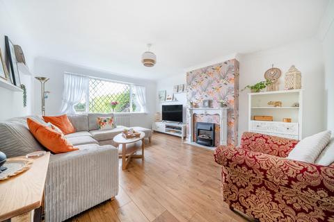 21 Coach Road, Acrise, Folkestone, CT18 8LS