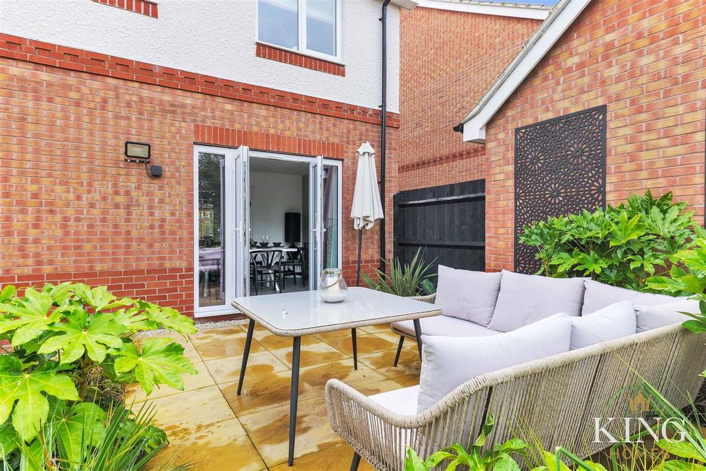 King Homes-01.jpg
