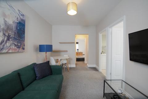 4 bedroom flat to rent, Newbridge Road, Bristol BS4