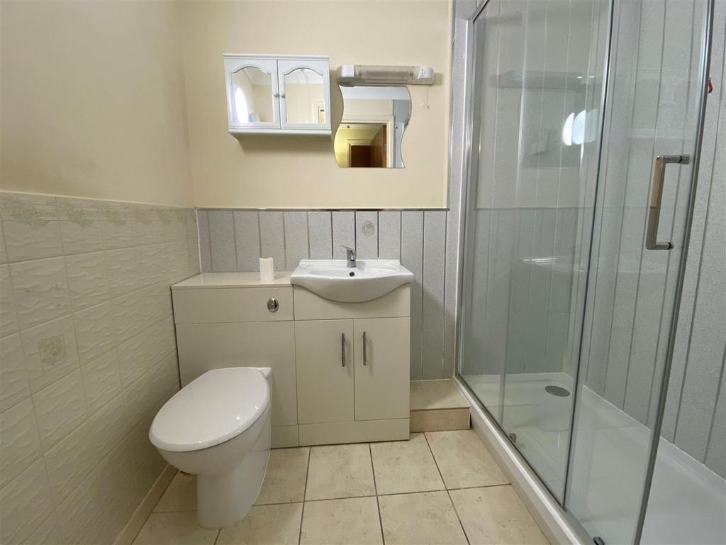 Shower room.jpg