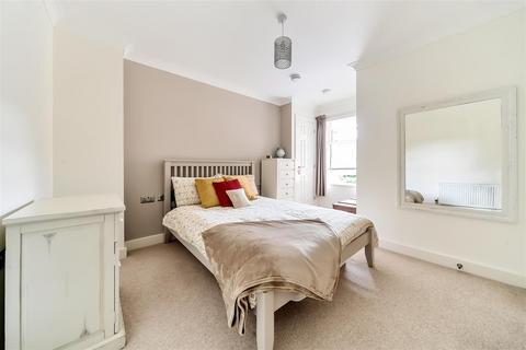 2 bedroom townhouse for sale, Providence Park, Penenden Heath, Maidstone