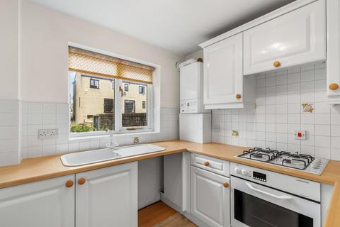 2 bedroom semi-detached house for sale, Hauxley Court, Ilkley, West Yorkshire, LS29