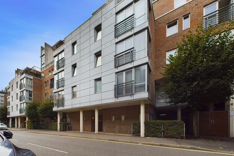 2 bedroom flat for sale, Portsmouth PO1