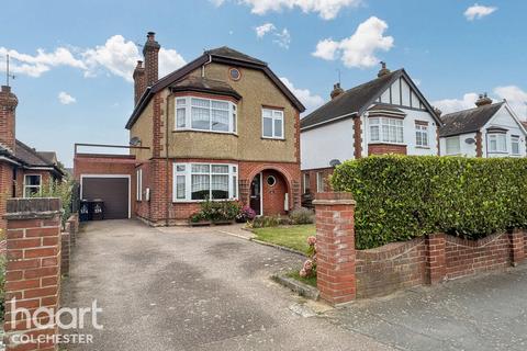 3 bedroom detached house for sale, Mersea Road, Colchester