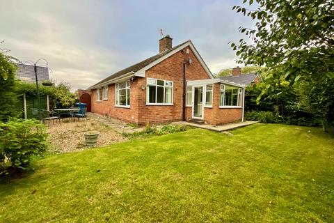 2 bedroom detached bungalow for sale, Whitethorn Avenue, Barlaston, ST12