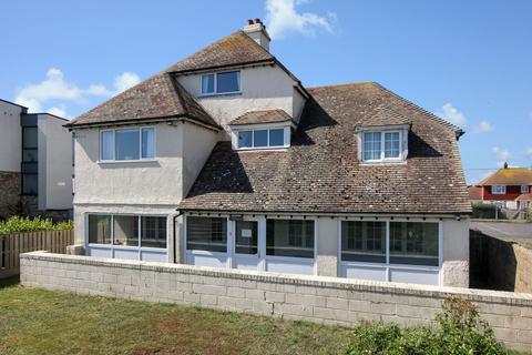 5 bedroom detached house for sale, Coast Road, New Romney TN28