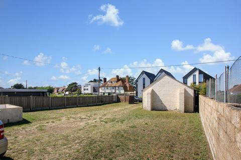 5 bedroom detached house for sale, Coast Road, New Romney TN28