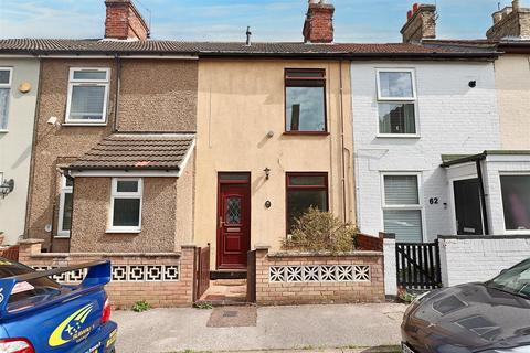 2 bedroom terraced house for sale, Lovewell Road, Lowestoft