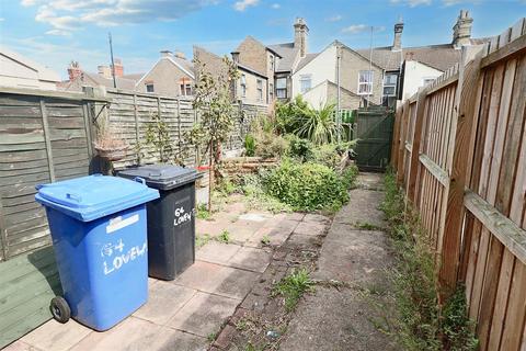 2 bedroom terraced house for sale, Lovewell Road, Lowestoft