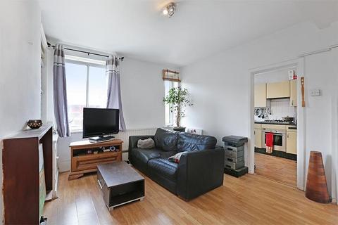 3 bedroom maisonette for sale, West Lane, London