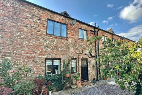 4 bedroom terraced house for sale, The Poplars, Newton On Ouse, York