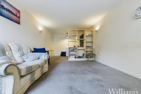 1 bedroom flat for sale, Granville Place, Aylesbury HP20