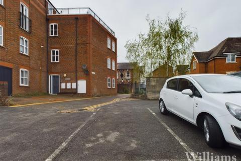 1 bedroom flat for sale, Granville Place, Aylesbury HP20