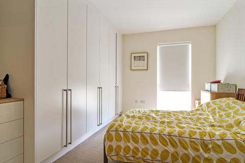 The Aura Building, 10 Northrop Road, Trumpington, Cambridge, CB2 9DD
