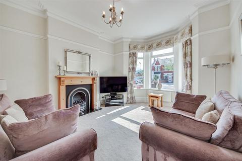 3 bedroom semi-detached house for sale, Chester Road, Southport PR9