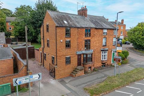 4 bedroom semi-detached house for sale, Leicester Road, Market Harborough LE16