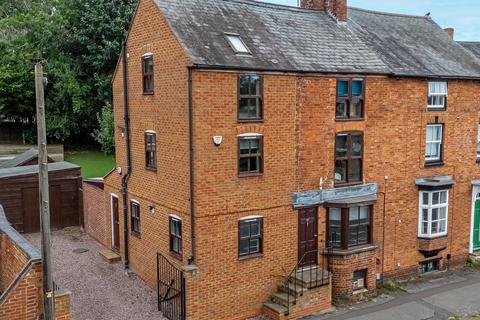 4 bedroom semi-detached house for sale, Leicester Road, Market Harborough LE16