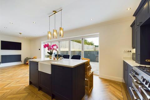 54 Forest View Road, Tuffley, Gloucester, GL4 0BX