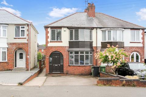 3 bedroom semi-detached house for sale, High Street, Brockmoor, Brierley Hill, West Midlands