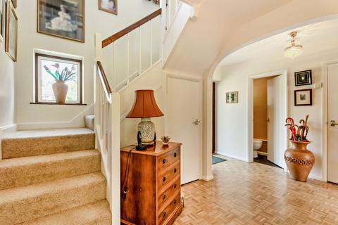 52 High Street, Harlton, Cambridge, CB23 1ES