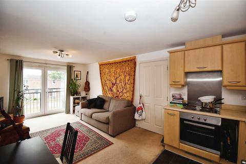 2 bedroom apartment for sale, Priory Road, Hull