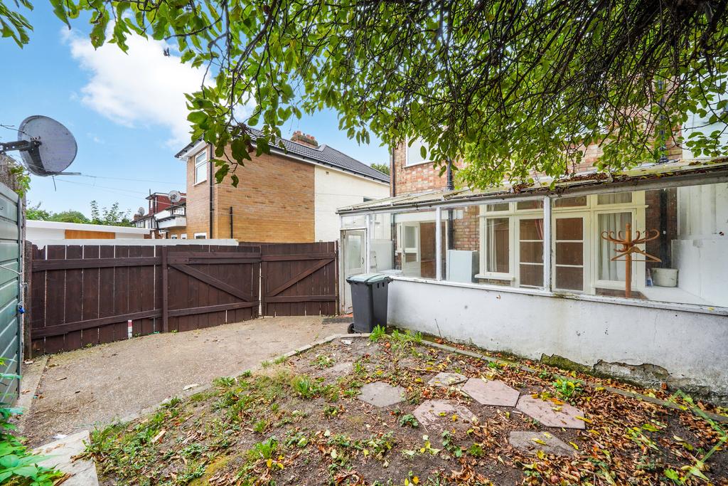 57 Bridlington Road - Bem4p WKQk36 Mj RY1 CAb K