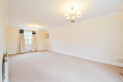 45 Ashford Drive, Appleton, Warrington, WA4 5GG