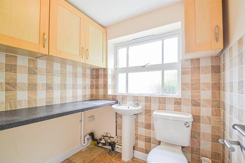 45 Ashford Drive, Appleton, Warrington, WA4 5GG