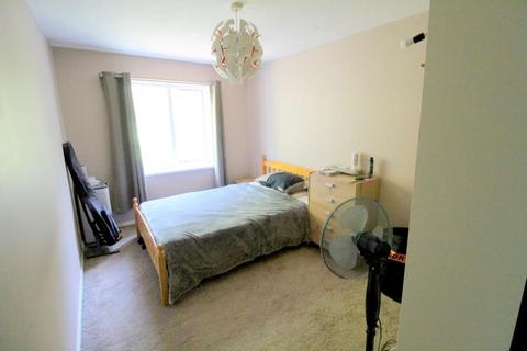 18 The Drive, Slough, SL3 7DB