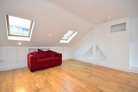 1 bedroom flat to rent, Kelvedon Road, Parsons Green, London, SW6