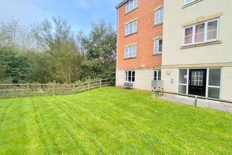 66 Clover Grove, Leek, ST13 7AS