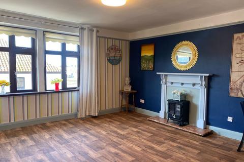 2 bedroom flat for sale, Tintagel House, Love Lane, Berwick upon Tweed