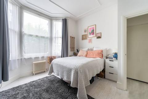 2 bedroom flat for sale, Tunley Road, Harlesden, London, NW10