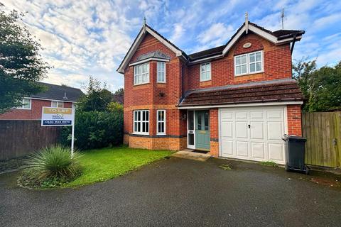 4 bedroom detached house to rent, Cookes Close, Neston CH64