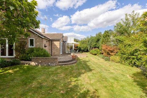 3 bedroom bungalow for sale, Franklins Road, Stevenage, Hertfordshire, SG1