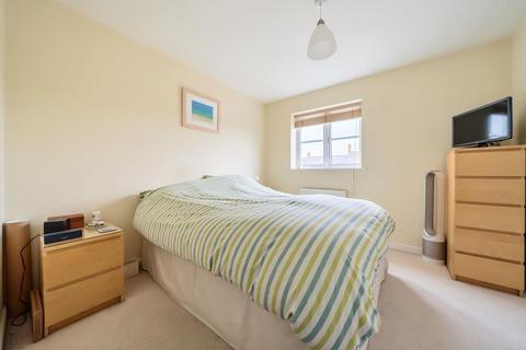 15 Oakmead, Witney, OX28 1EF