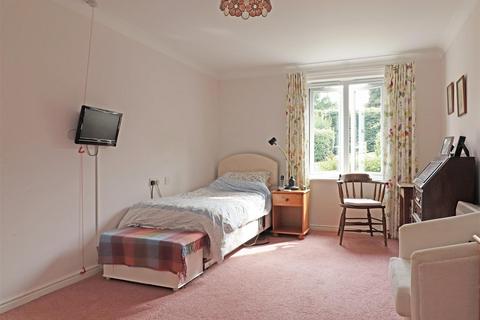 1 bedroom retirement property for sale, London Road, Redhill