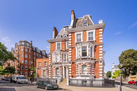 1 bedroom flat for sale, Hornton Street, London