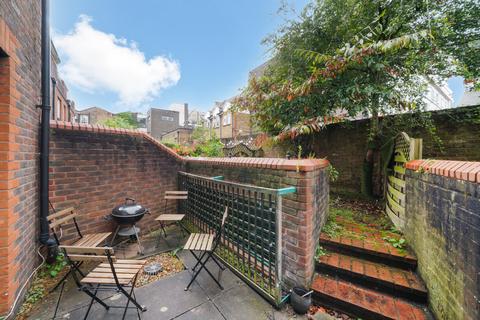 2 bedroom flat to rent, Broadley Terrace, Marylebone, London