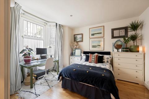 2 bedroom flat for sale, Finborough Road, London, SW10