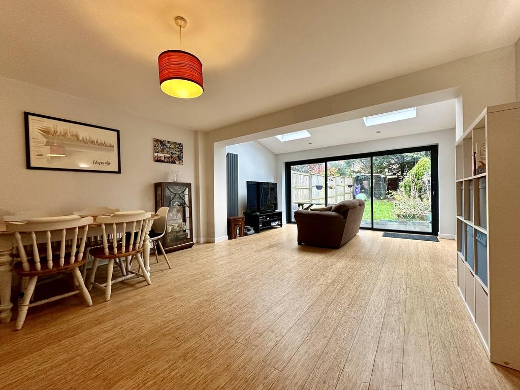 Open Plan Reception