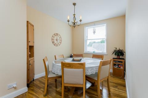 2 bedroom flat for sale, 5 Manswrae Steadings, Bridge Of Weir, PA11 3RH