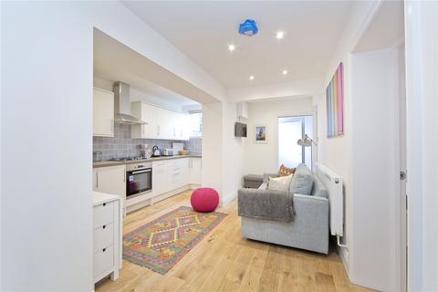 2 bedroom flat to rent, Camden Road, Camden, London