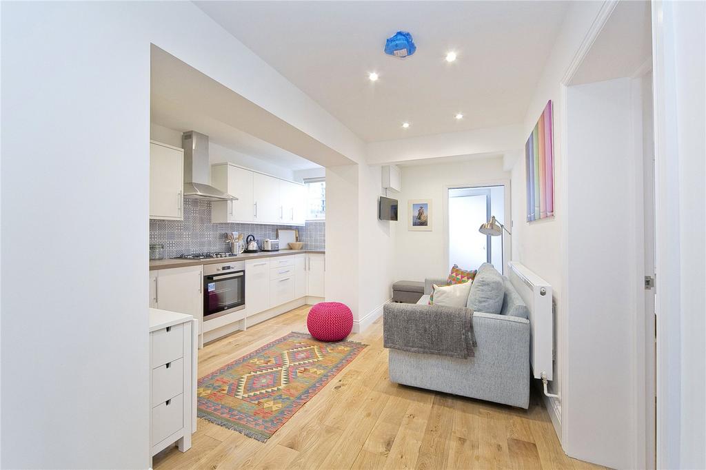 Apartment in London - View 4