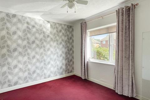 2 bedroom terraced house for sale, Northgate, Lowestoft