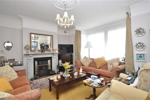 5 bedroom end of terrace house for sale, Redoubt Road, Redoubt, Eastbourne