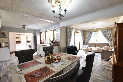 3 bedroom detached house for sale, Richdale Avenue, Kirton Lindsey, Gainsborough