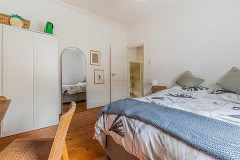 26 Atlas Road, Cardiff, CF5 1PJ